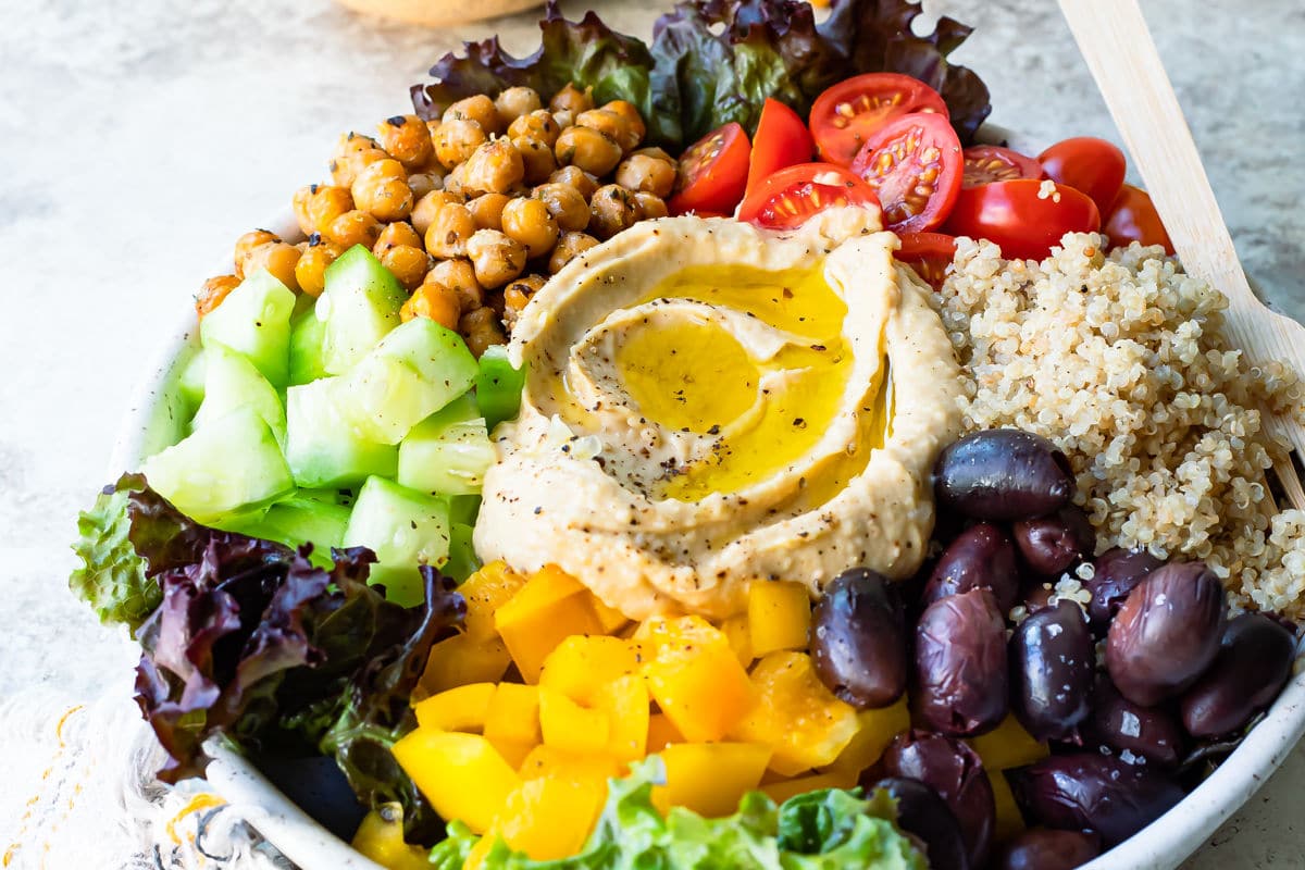 Quick Mediterranean Vegan Buddha Bowl: High Protein & Fiber Recipe